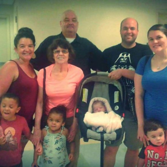 Meet your Posher, Stacey Renee - Picture 3 of 3